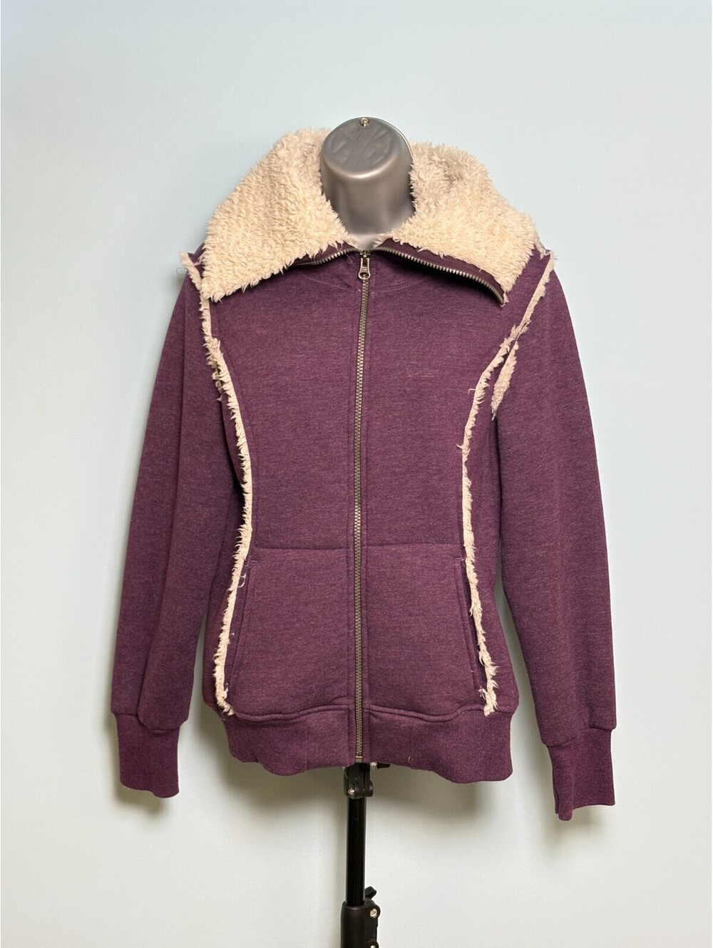 Old Navy Sherpa Lined Full Zip Jacket Womens M Purple Fleece Cozy Winter Coat
